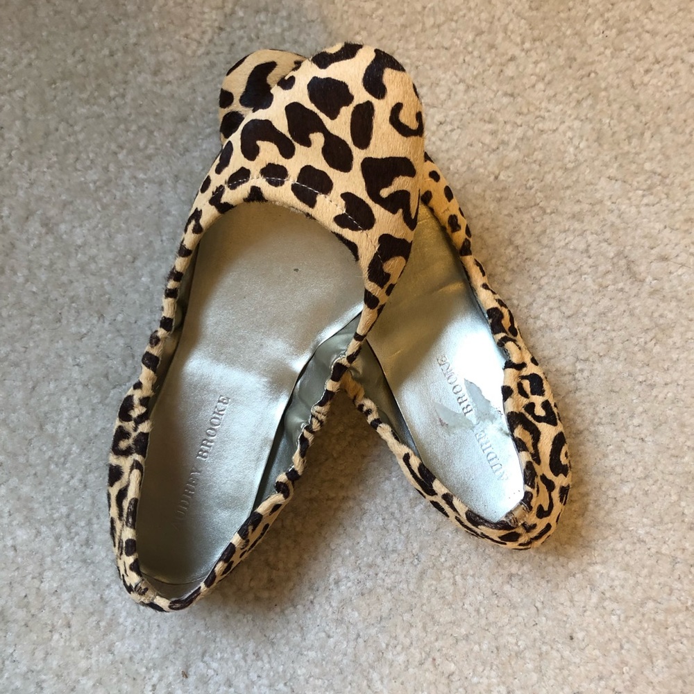 Leopard ballet flats!